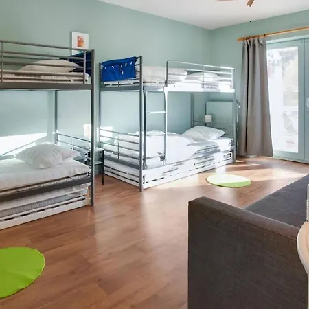 Semesterbostad Enjoy - With Private Swimming Pool